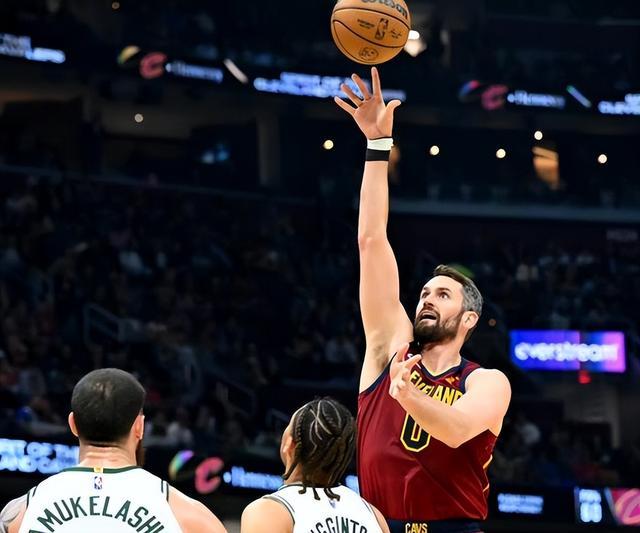 C罗的足球 C罗的足球